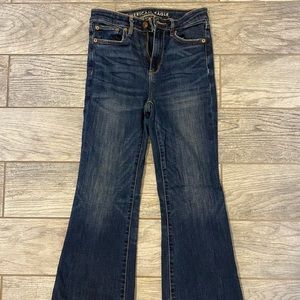 American Eagle 70s flare jeans - size 4